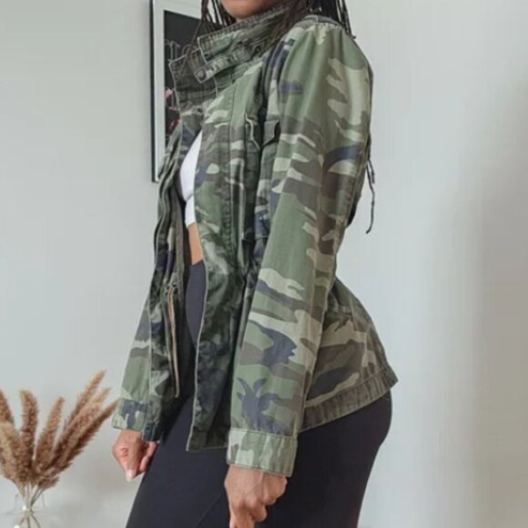 Thread & Supply - Cotton Camo Cargo Jacket - S - Picture 1 of 8